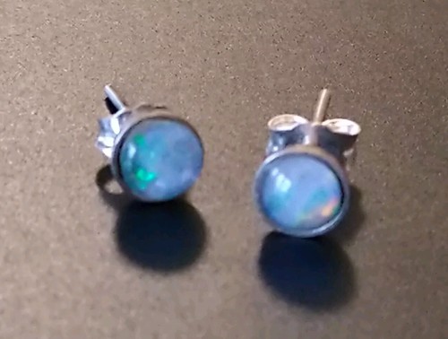 Hübsche opal ohrstecker - opal,