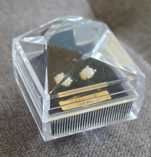 Wunderschöne opal ohrstecker - wunderschöne, opal-ohrstecker